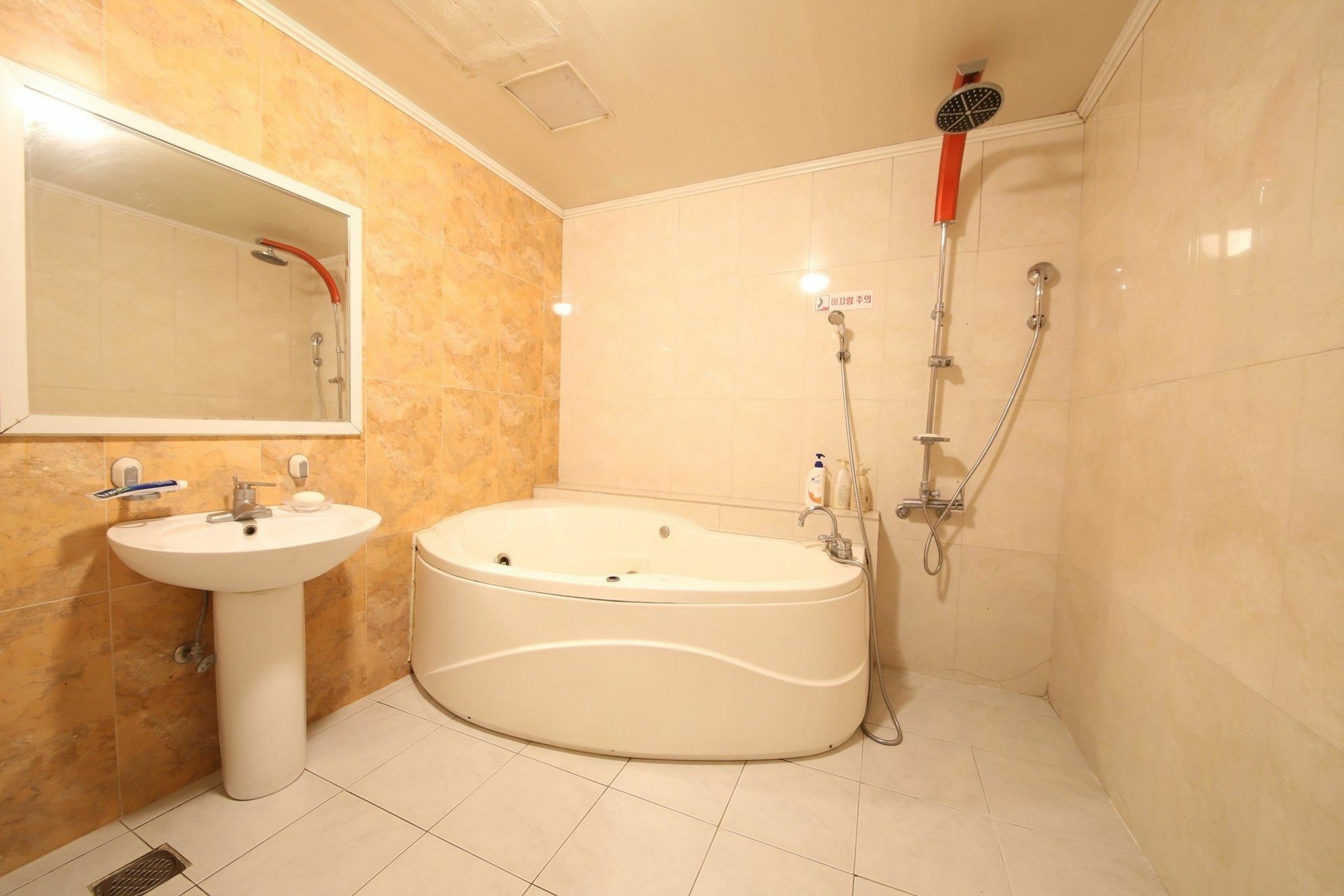 Sasang J Motel Ngoại thất bức ảnh