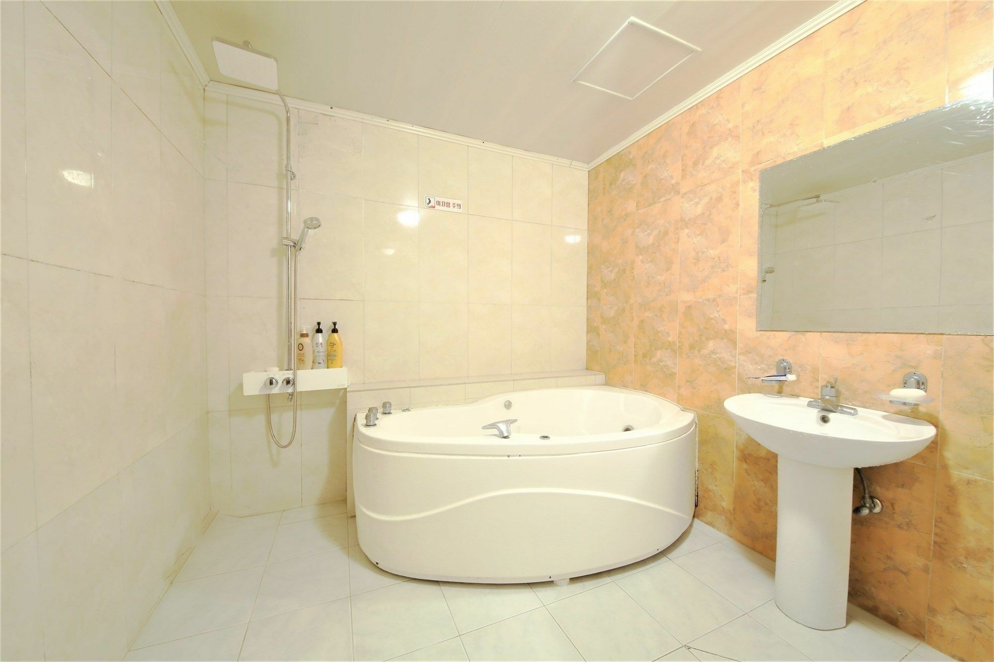 Sasang J Motel Ngoại thất bức ảnh